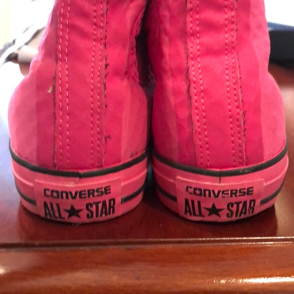 Hot Pink Converse - Picture 3 of 4